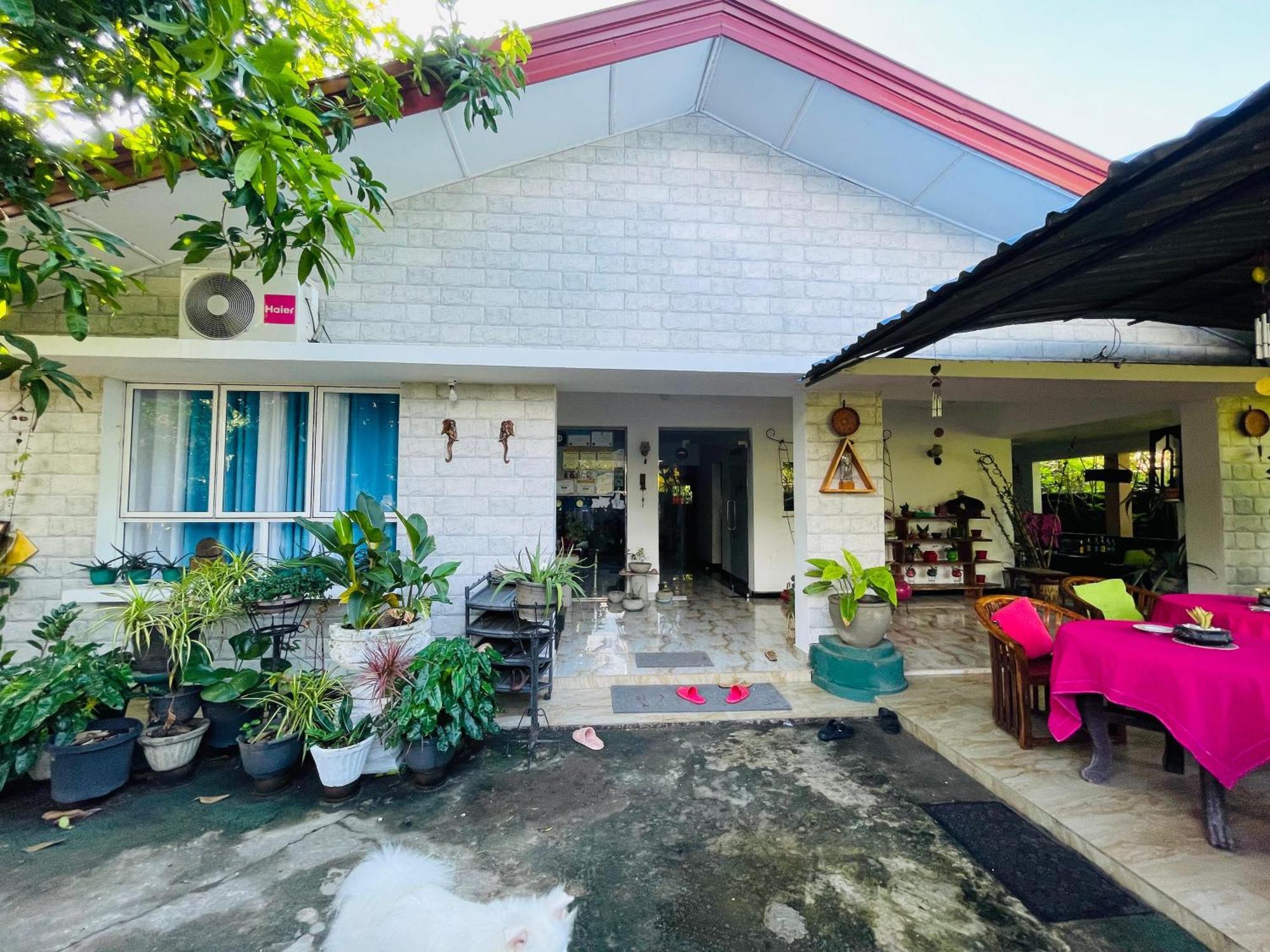 Rock Cascade Tourist Home & Cookery School Polonnaruwa Bagian luar foto